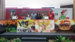 Dandim 0503/JB Letkol Kav.Andre Henry Masengi berfoto bersama para pemenang lomba (dok. pribadi)