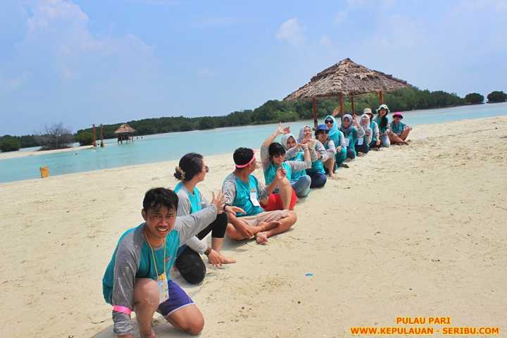 Pantai Pasir Perawan