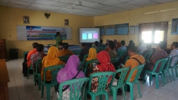 Sedang berlangsung Workshop Peningkatan Kualitas Pelayanan Publik Kecamatan Gabus yang diikuti oleh Perangkat Desa se Kecamatan Gabus./dokpri