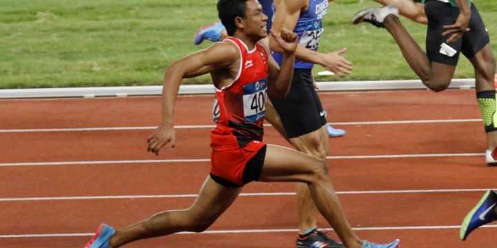 Pelari muda asal Indonesia, Lalu Muhammad Zohri, tampil pada final nomor lari 100 meter putra Asian Games 2018 di Stadion Utama Gelora Bung Karno, 26 Agustus 2018. (Sumber: kompas.com)