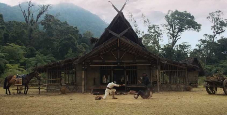 Sinto rajin melatih muridnya (dok. iMDB)
