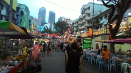 Jalan Alor, surganya wisata kuliner mancanegara