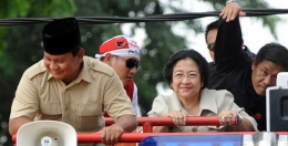 Megawati dan Prabowo ketika maju Pilpres 2009 (jawapos.com).