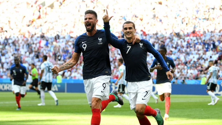 griezmann-giroud-fifacom-5b983d24bde5752fcb0b67e2.jpg