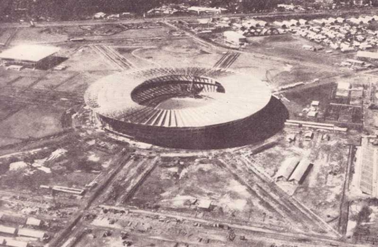 GBK merupakan salah satu karya anak bangsa yang menjadi kekayaan dan karakteristik Indonesia. (sumber foto: tengok.id)