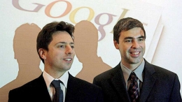 Larry Page (kanan/43 tahun) dan Sergey Brin (kiri/42 tahun) para sang pendiri/pencipta Google. (muamalatku.com)