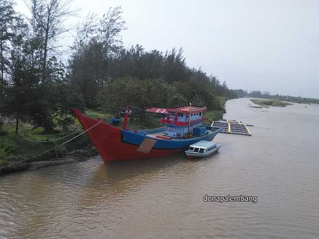 pasar-bengkulu-5ba4da99677ffb4ed236c2f2.jpg