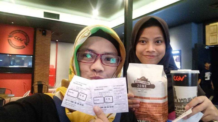 Menonton film, dokpri