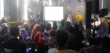 Dr Dedi Wilson SpA (K) (kanan) sampaikan materi (Dok Pribabdi)