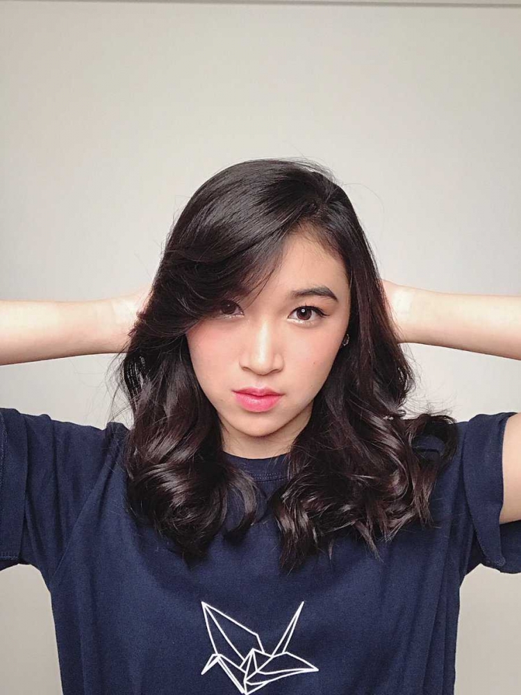 Twitter : @N_ShaniJKT48