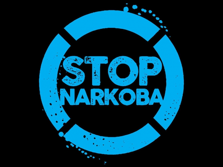 Stop Narkoba (sumber: www.merdeka.com)