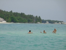 Berfoto di Pulau Pasir (dok.pribadi)