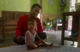 Ayni bersama sang ayah (foto: dok pri)
