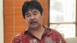 Bambang Hero Saharjo, ahli lingkungan yang sedang terancam kriminalisasi (Foto:change.org)