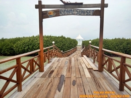 Jembatan Royal Bridge Di Pulau Royal|www.kepulauan-seribu.com