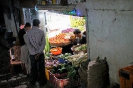 Penjual sayur sebelum konflik (dokpri)