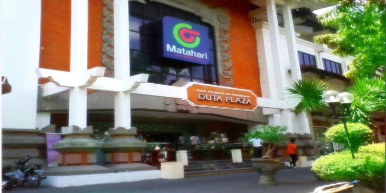Source : http://www.lippomalls.com/malls/Duta-Plaza-Bali/