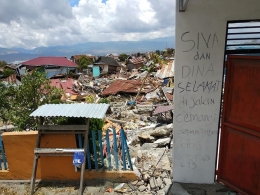 sumber foto : diambil dar Fb Rekan Jurnalis Drs. Rohman atas ijin yang bersangkutan.