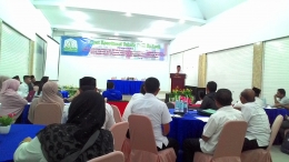 Gambar 1, Bupati Aceh Tengah diwakili Asisten III, membuka acara Rakornis PPID Aceh (Doc. FMT)