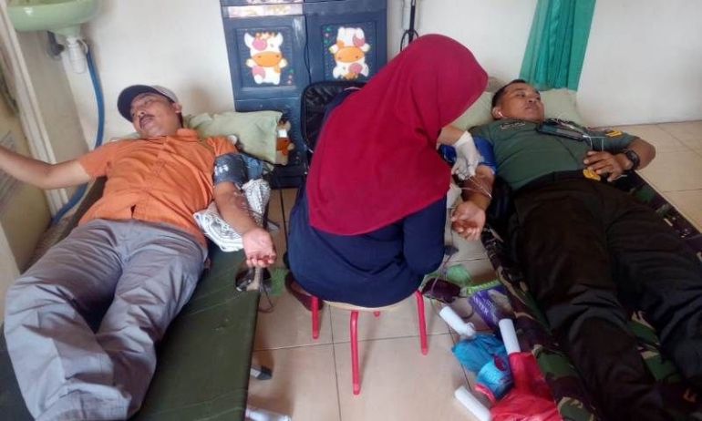 Suasana Donor Darah Di Polindes Karangdiyeng Kecamatan Kutorejo, Mojokerto | dokpri