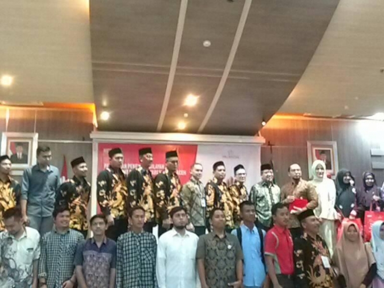 Pengurus MES Aceh dan peserta seminar (dokpri)