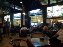 Tip Top Restaurant di kawasan Kesawan Medan Foto : James P Pardede