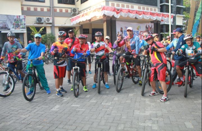Gowes bersama