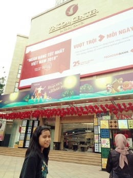 Salah satu mall di Hanoi