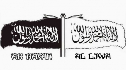 Bendera Perang (kiri) dan Panji Rasulullah SAW (kanan). -- alifmh-shagir.com 