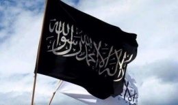 Bendera bertuliskan syahadat (dok. Republika)