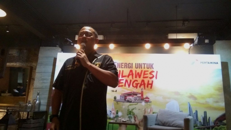 Arya Dwi Paramita, External Communication Manager Pertamina menjelaskan strategi Pertamina dalam mengamankan pasokan energi si Sulteng (dok.windhu)