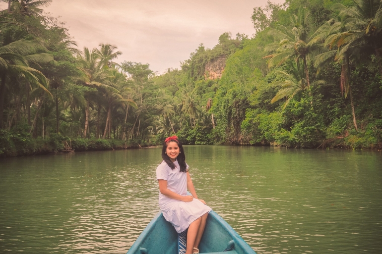 Menyusuri sungai Maron dengan perahu (Foto Pribadi)