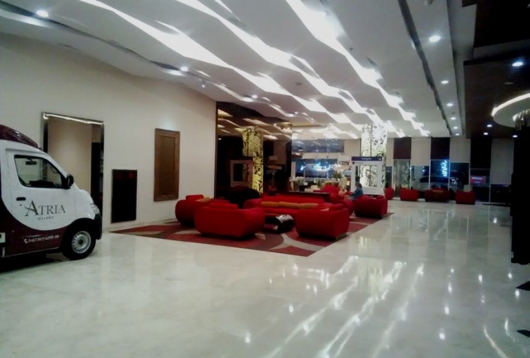 Ruangan yang lapang di lantai satu. Dok pribadi