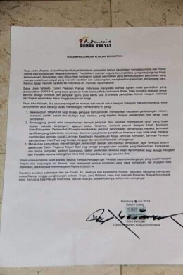 Piagam Perjuangan Ki Hajar Dewantara yang Ditanda Tangani oleh Joko Widodo