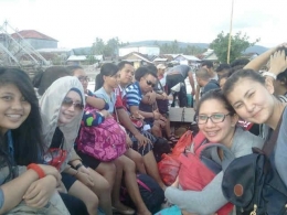 deskripsi : Berlayar dari Dermaga Sumur menuju Pulau Peucang bersama para traveler Kaskus di tahun 2013 I Sumber foto :dokpri