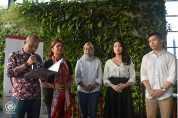 Tarsih Ekaputra mewakili Ketum PERHUMAS melantik langsung para pengurus PM Jakarta Raya 2018/19. Dok. PERHUMAS