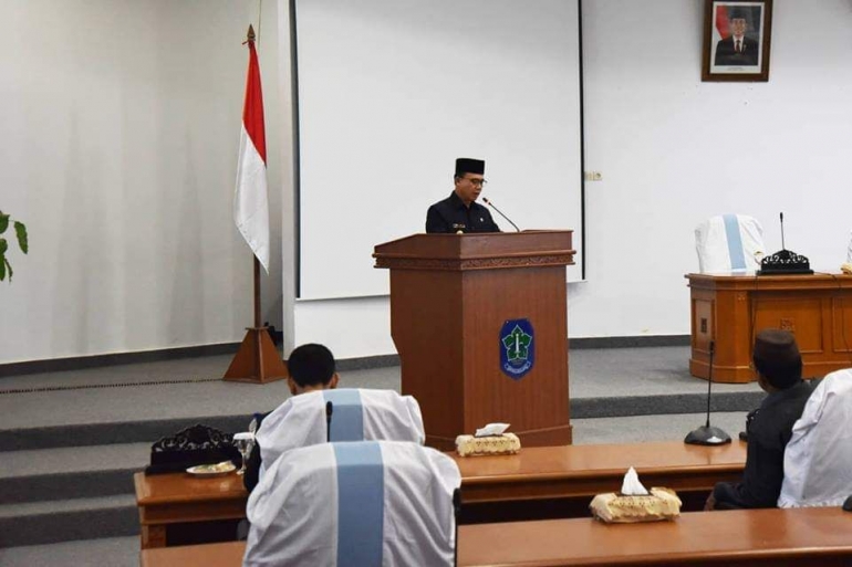 Wakil Bupati Bangka Syahbudin menyampaikan Rancangan APBD (Robby /Humas Bangka)