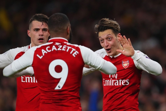 Xhaka, Lacazette dan Ozil kembali tampil hebat di tangan Emery I Gambar :Sportfuse