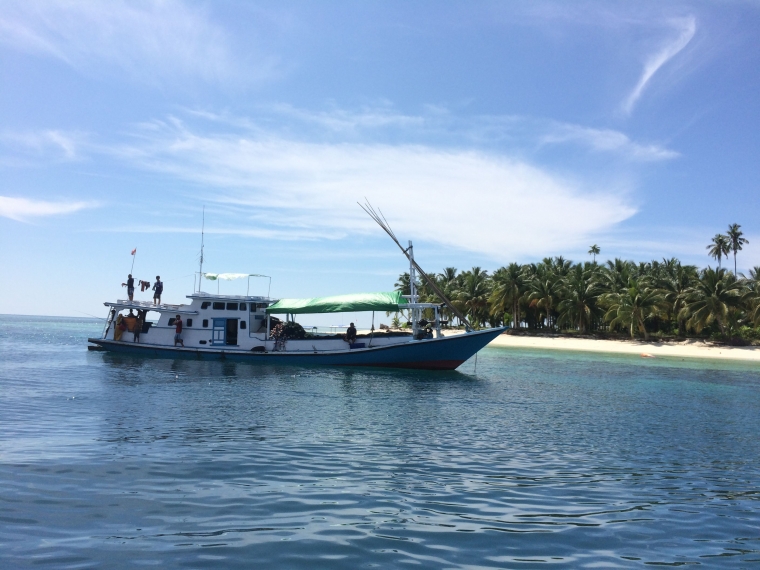 Pegipegiyuk ke Pulau Kaniungan Surga Baru di Tanah Borneo Pegipegiyuk ke Pulau Kaniungan Surga Baru di Tanah Borneo