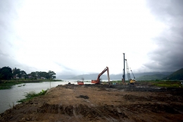 Proyek pengerukan Alur Tano Ponggol, Samosir. (Dokpri)