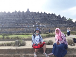 Saya dan Arako saat sampai di Candi Borobudur. (Dokpri).