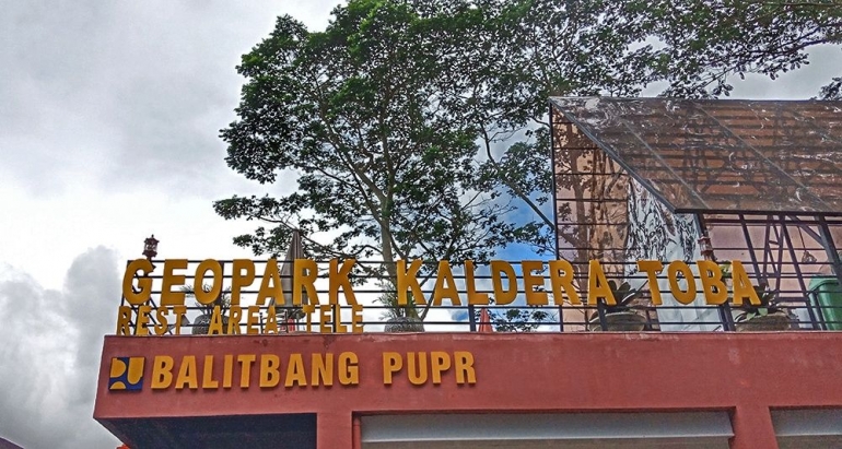 Rest area Geopark Kaldera Toba, Tele Kabupaten Samosir. (Foto Ganendra)