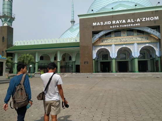 Masjid Raya Al Azhom Tangerang yang megah (Sumber: dokpri)