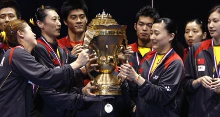 Tiongkok berkali-kali menang Piala Sudirman karena punya skuad yang kualitasnya merata di semua nomor. Foto: Badzine.