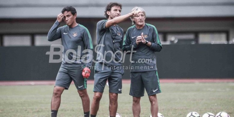 Bima Sakti dan Luis Milla | SuperBall.ID - BolaSport.com