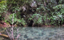 Resurgence atau sumber mata air dari dalam gua yang harus dijaga oleh masyarakat (dok.pri).