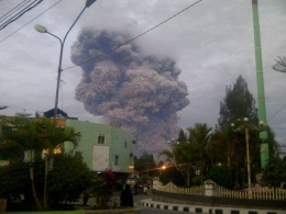 Erupsi Gunung Sinabung (dokpri) 