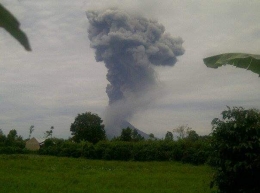 Erupsi Gunung Sinabung (dokpri) 