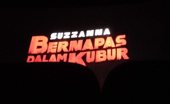 Film Suzzanna Bernapas Dalam Kubur (Dok. Soraya Films)