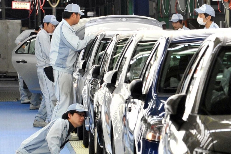 Kesibukan di Pabrik Toyota Motor Company ( Sumber foto: Car Vaganza)